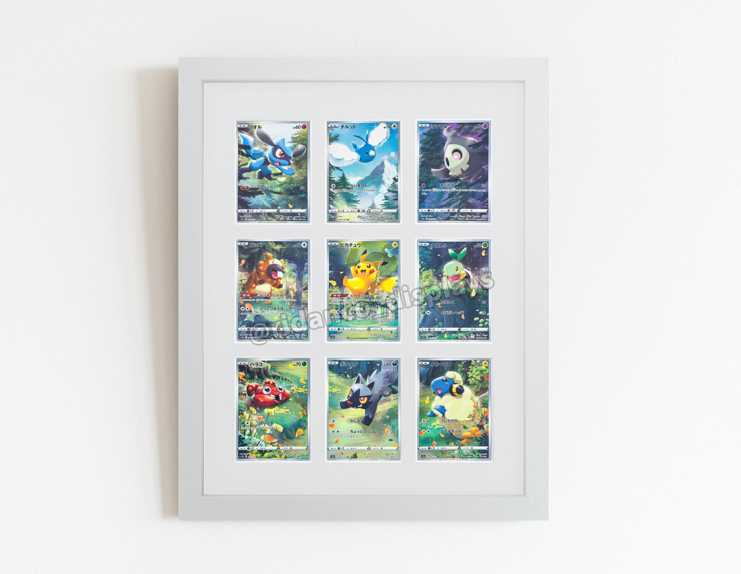 9 Raw Trading Card Display Frame | White, 22x22mm